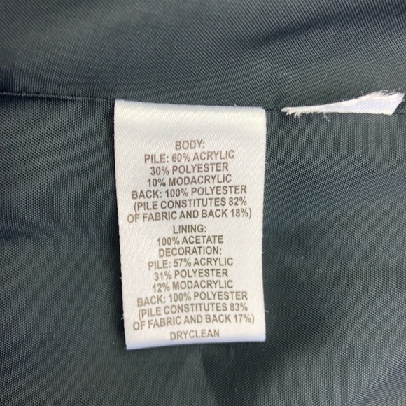 Ann Taylor LOFT Petites Faux Fur Vest Black - Picture 4 of 6